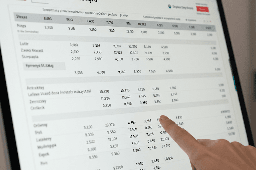 Valiutų kursai: kasdienio gyvenimo ir globalios ekonomikos veiksnys