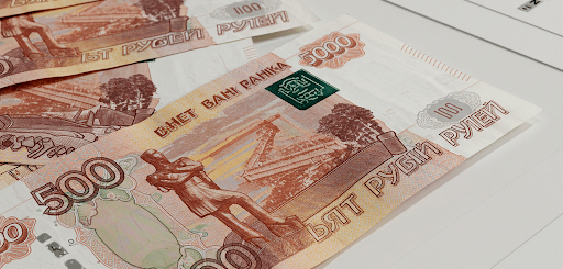 Rusijos rublis: Nuo carų iki sankcijų gniaužtų